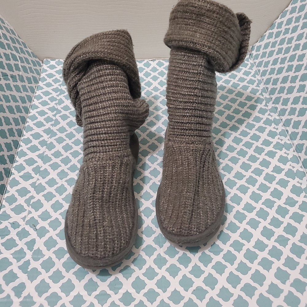UGG Classic Cardy